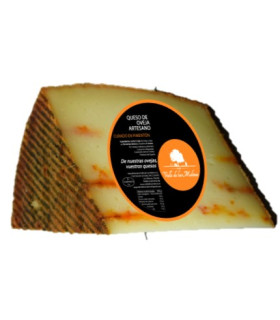 Artisan Cured Sheep Cheese with Paprika Valle de los Molinos 250-300 g.